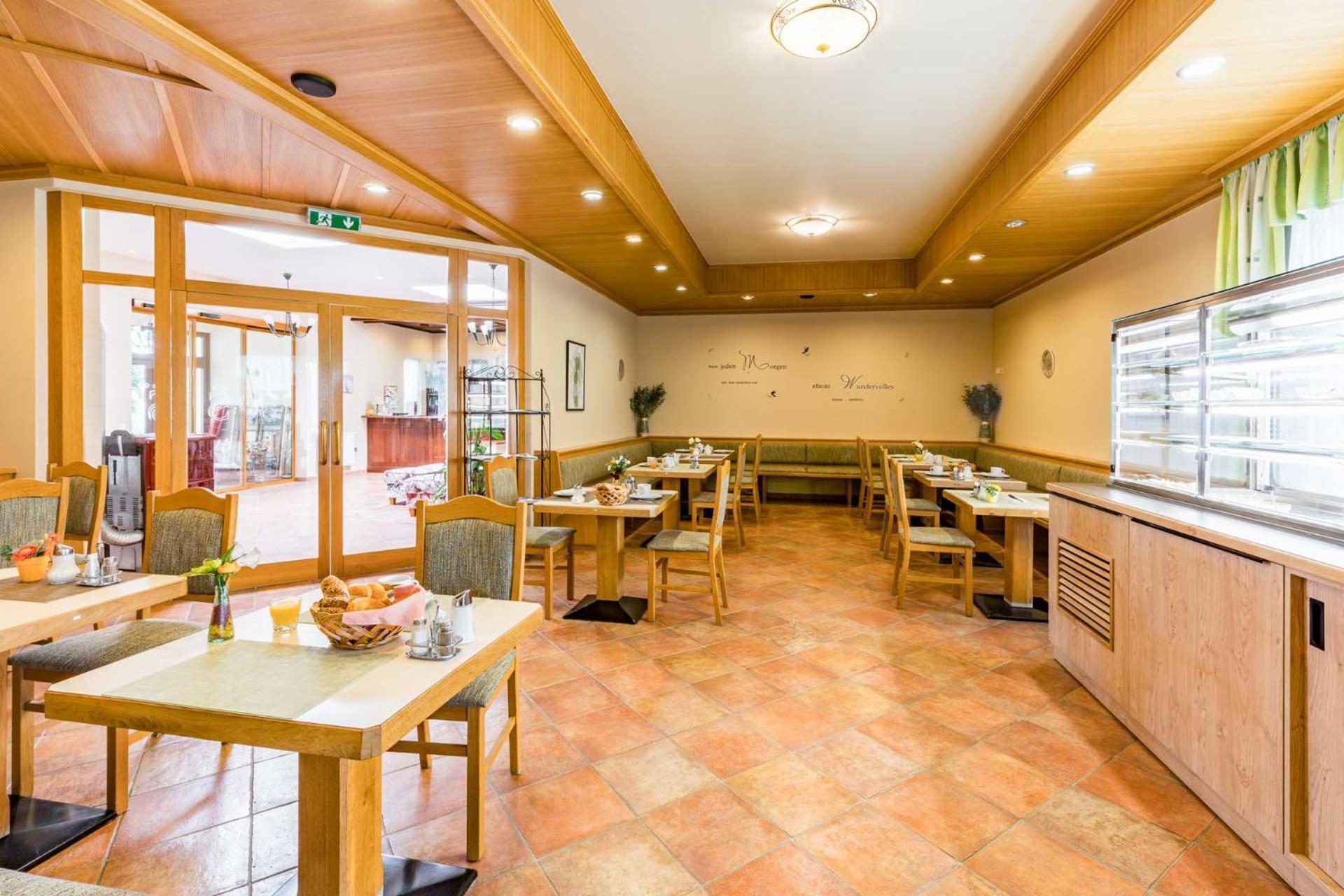 Hotel Garni Steinfeld Bécsújhely Kültér fotó