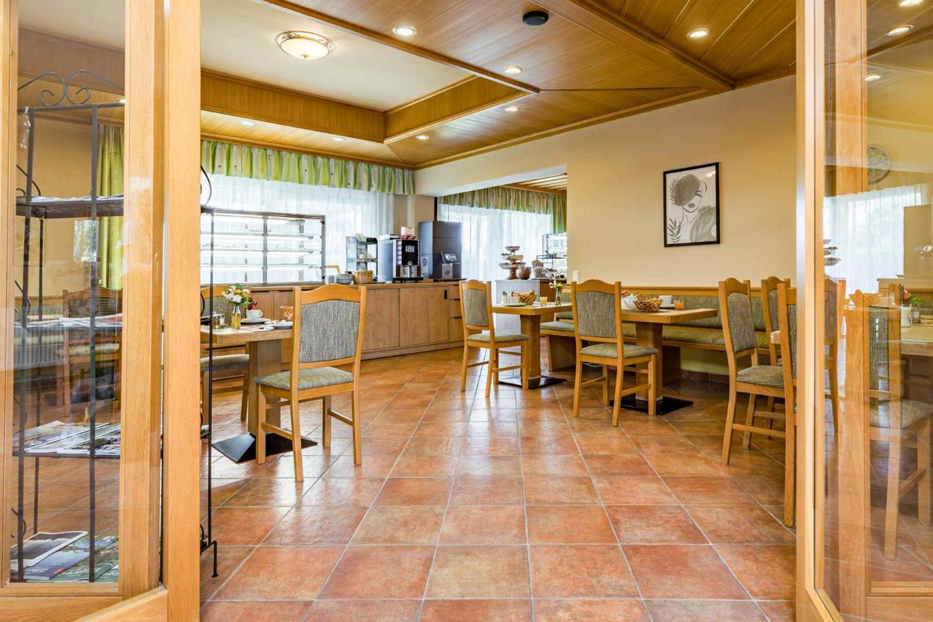 Hotel Garni Steinfeld Bécsújhely Kültér fotó