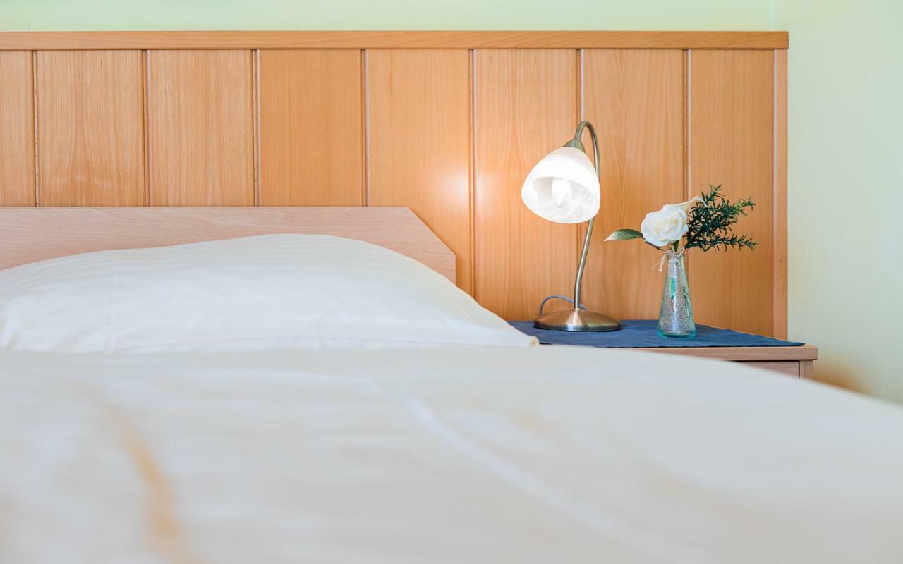 Hotel Garni Steinfeld Bécsújhely Kültér fotó